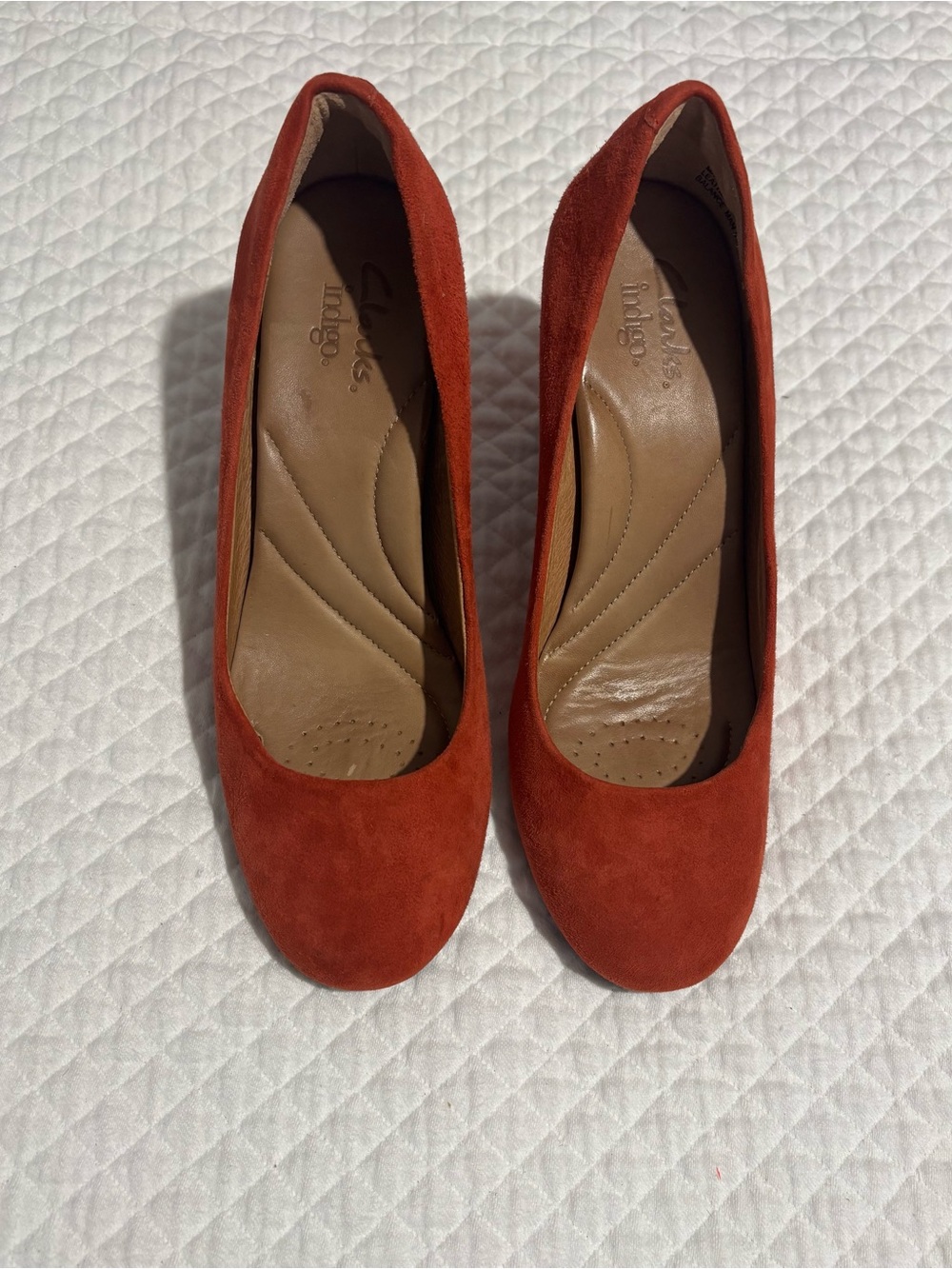 Clarks Women's Burnt Orange Suede Heels Size 7M